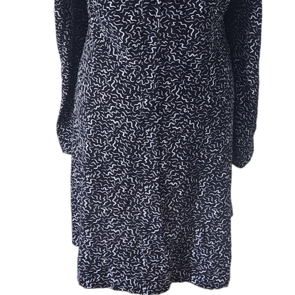 BNWT Nobody’s Child UK Size 20 Saffy Squiggle Black Curve Dress Knee Length - Picture 2 of 8